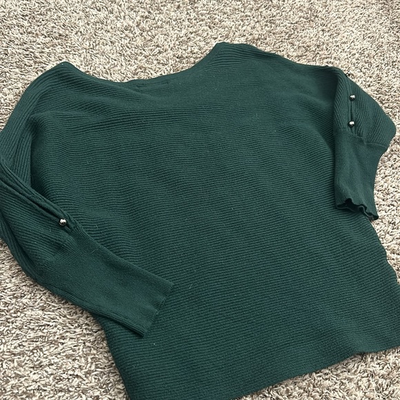 Jennifer Lopez green open arm sweater - XS - Picture 4 of 5